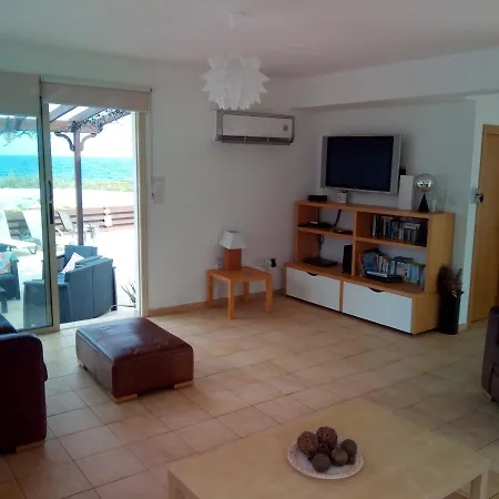 Villa Atlantis